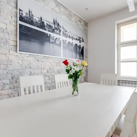 Luxury & Quiet Charming 2bds Near River - Nek2nd * Prága