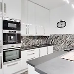 Luxury & Quiet Charming 2bds Near River - Nek2nd *