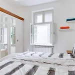 Apartment Luxury & Quiet Charming 2bds Near River - Nek2nd