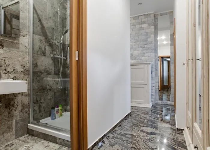 Luxury & Quiet Charming 2bds Near River - Nek2nd Prague